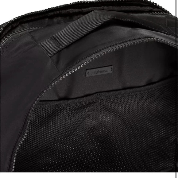 Lululemon Everyday Backpack 2.0 23L - Picture 5 of 5